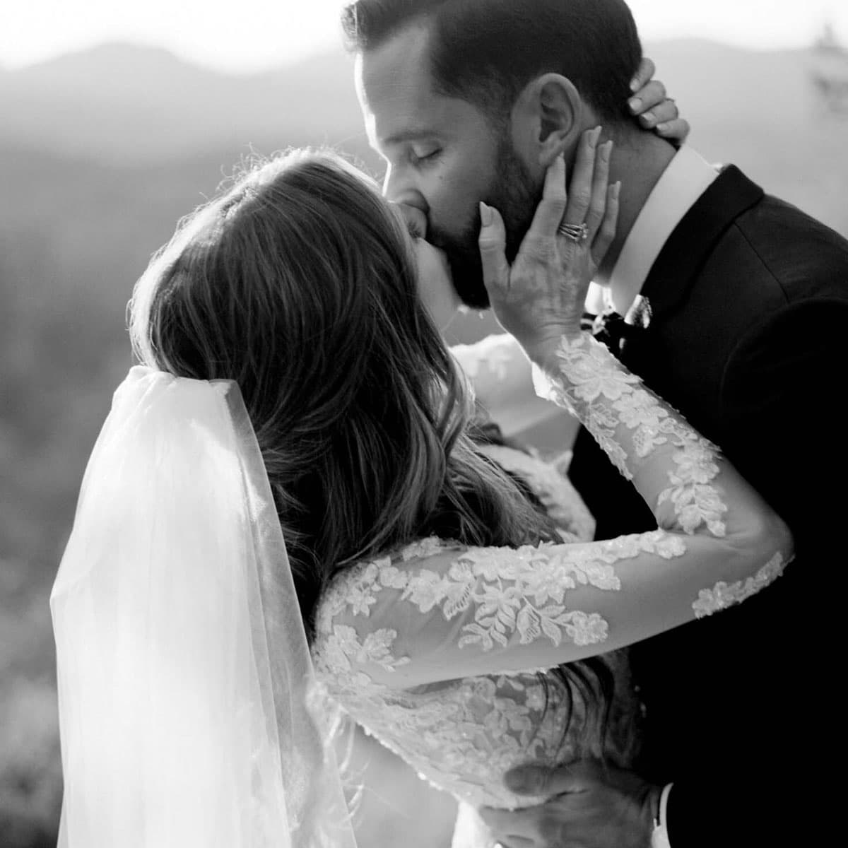 Award Winning Floral Artist | Fine Art Weddings | The Floral Couturier